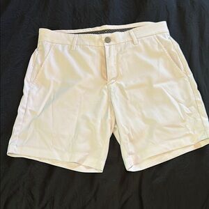 PRIMO White Performance Shorts – 7” Inseam, Size 30 (Worn Once)